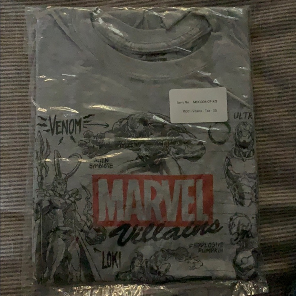 Pop! Funko Marvel Villians t shirt